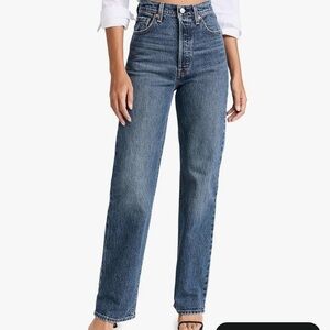 Levi’s full length ribcage straight. Valley view. 28